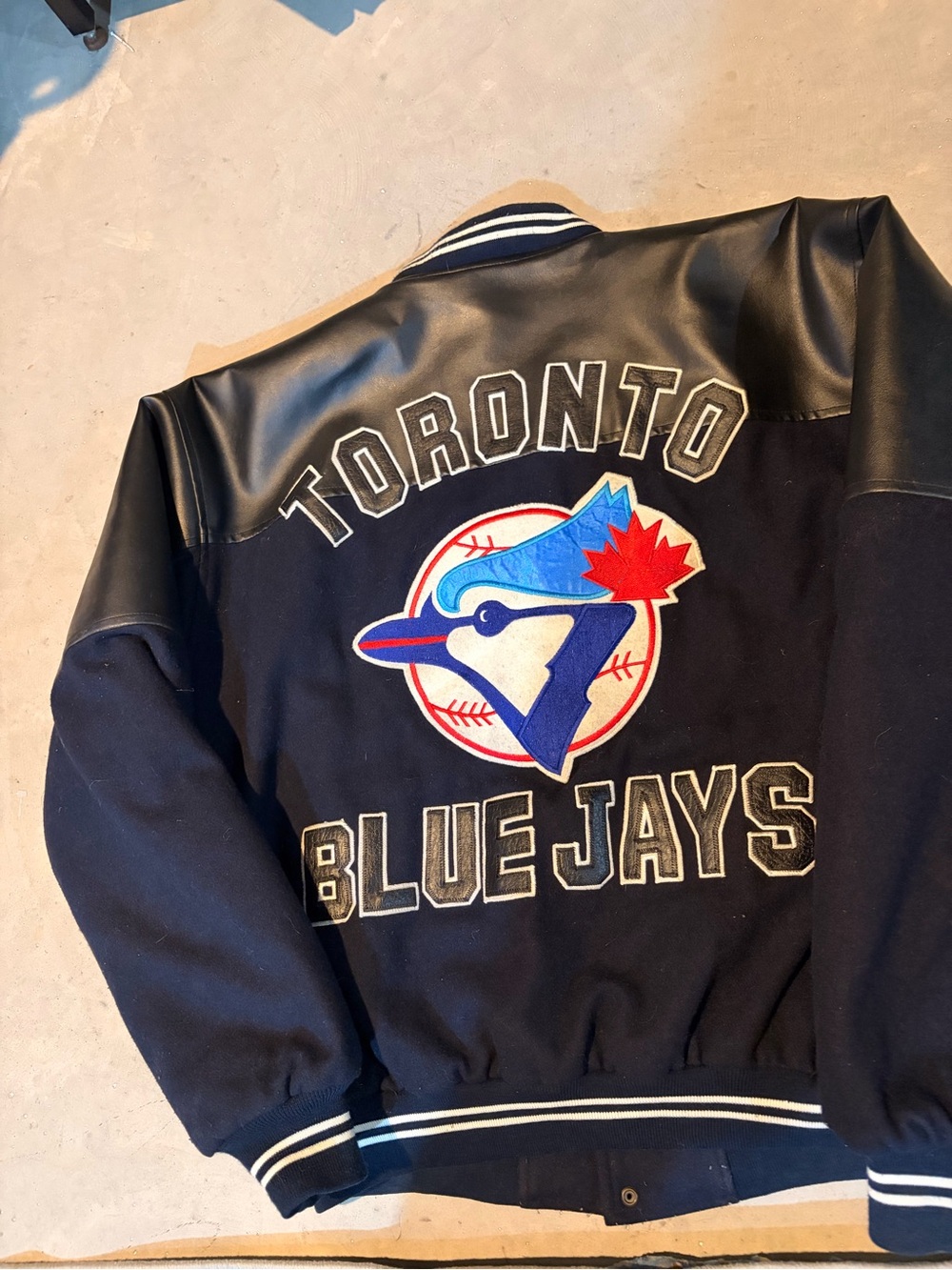 Vintage Toronto Blue Jays Varsity Jacket Large - Picture 4 of 4